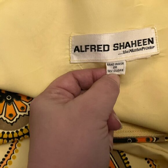 Vintage Alfred Shaheen Shift Dress - Picture 8 of 8